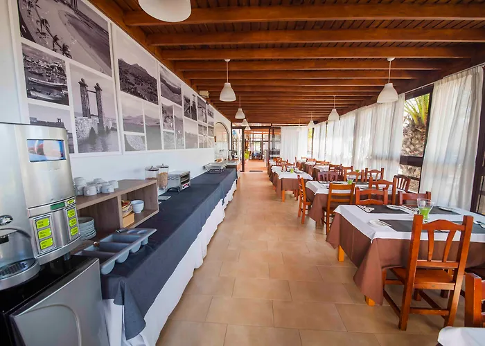 Tabaiba * Costa Teguise