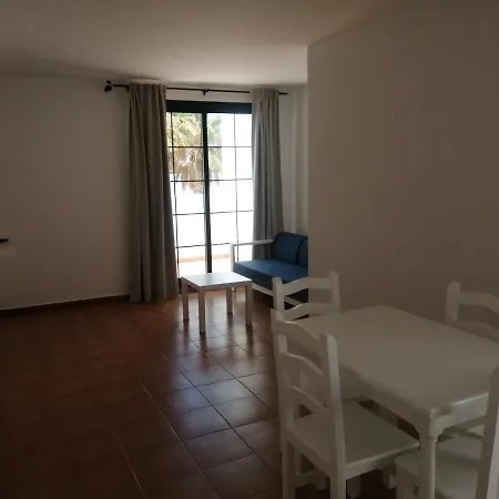 Apartament Tabaiba