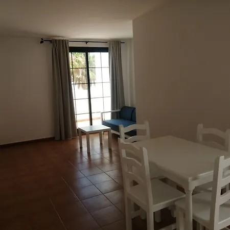 Apartament Tabaiba